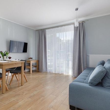 Stylish Apartment Rybacka With Parking By Noclegi Renters Miedzywodzie Bagian luar foto