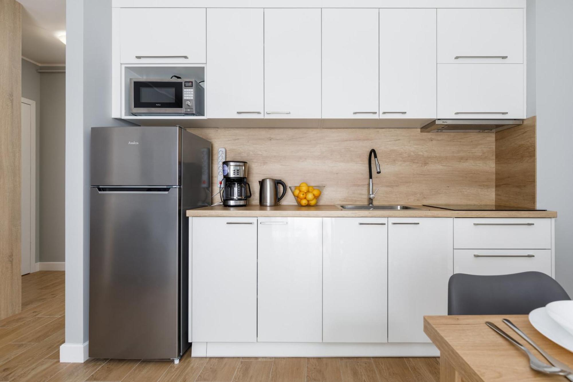 Stylish Apartment Rybacka With Parking By Noclegi Renters Miedzywodzie Bagian luar foto