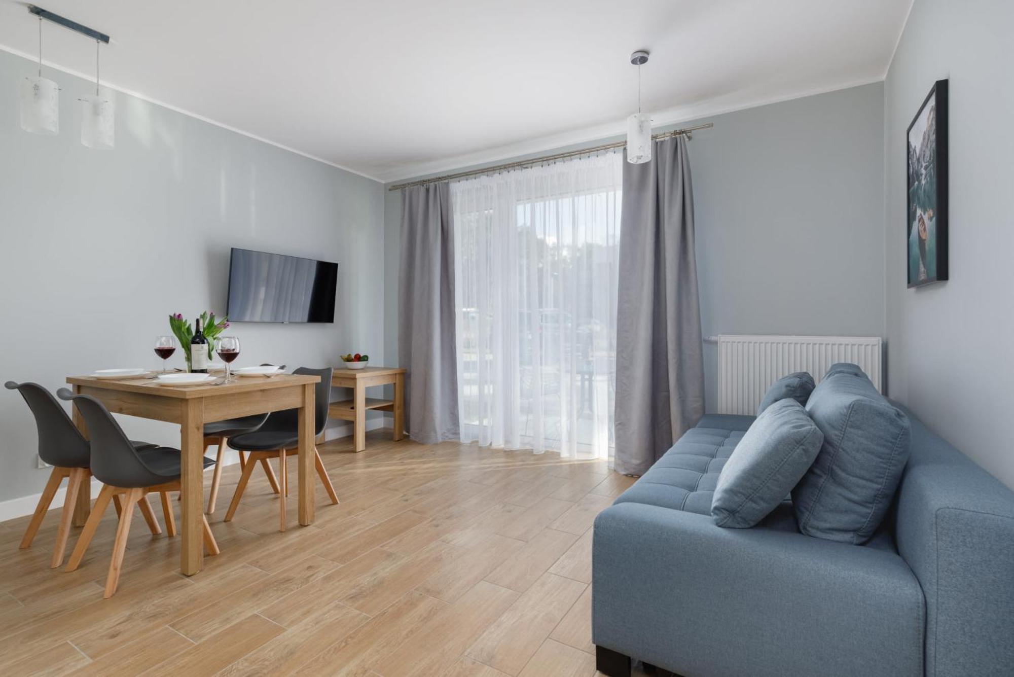 Stylish Apartment Rybacka With Parking By Noclegi Renters Miedzywodzie Bagian luar foto